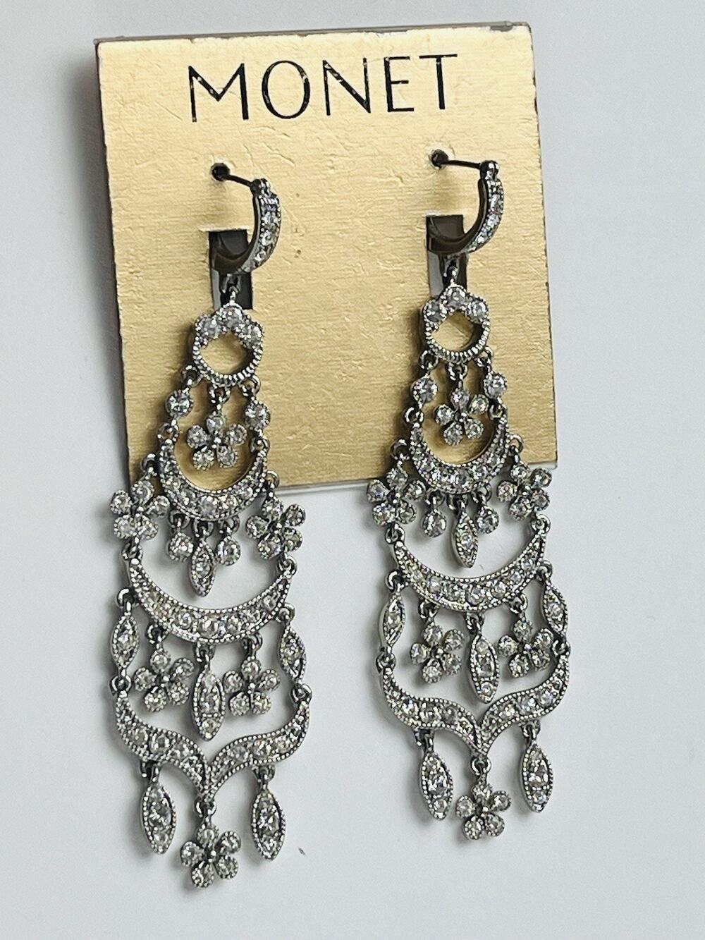Vintage Monet Fabulous Silver Tone Drop Rhinestone Dangle Pierced Earrings Card
